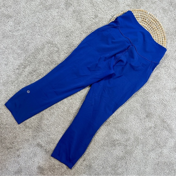 Lululemon Women’s Base Pace High-Rise Crop Leggings 23" in Symphony Blue Size 10 - Picture 5 of 16